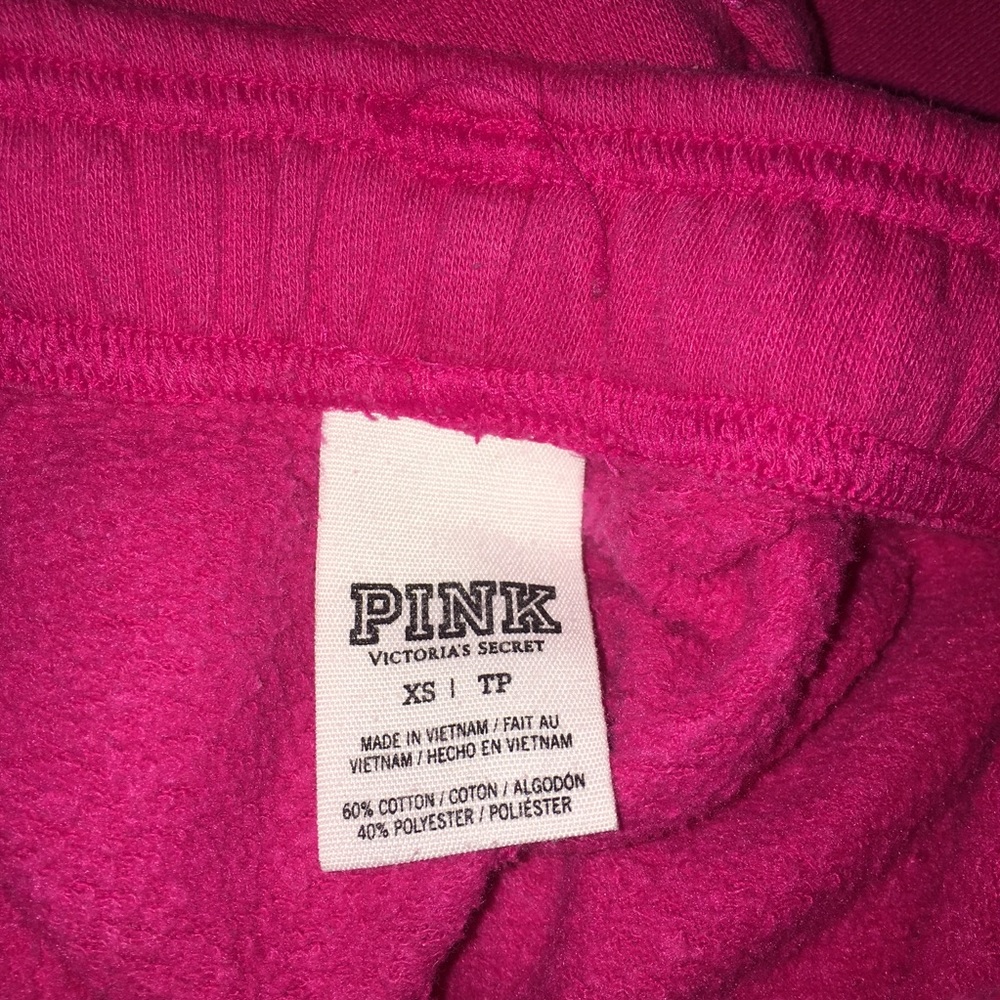 Pink Sweats - Picture 2 of 3